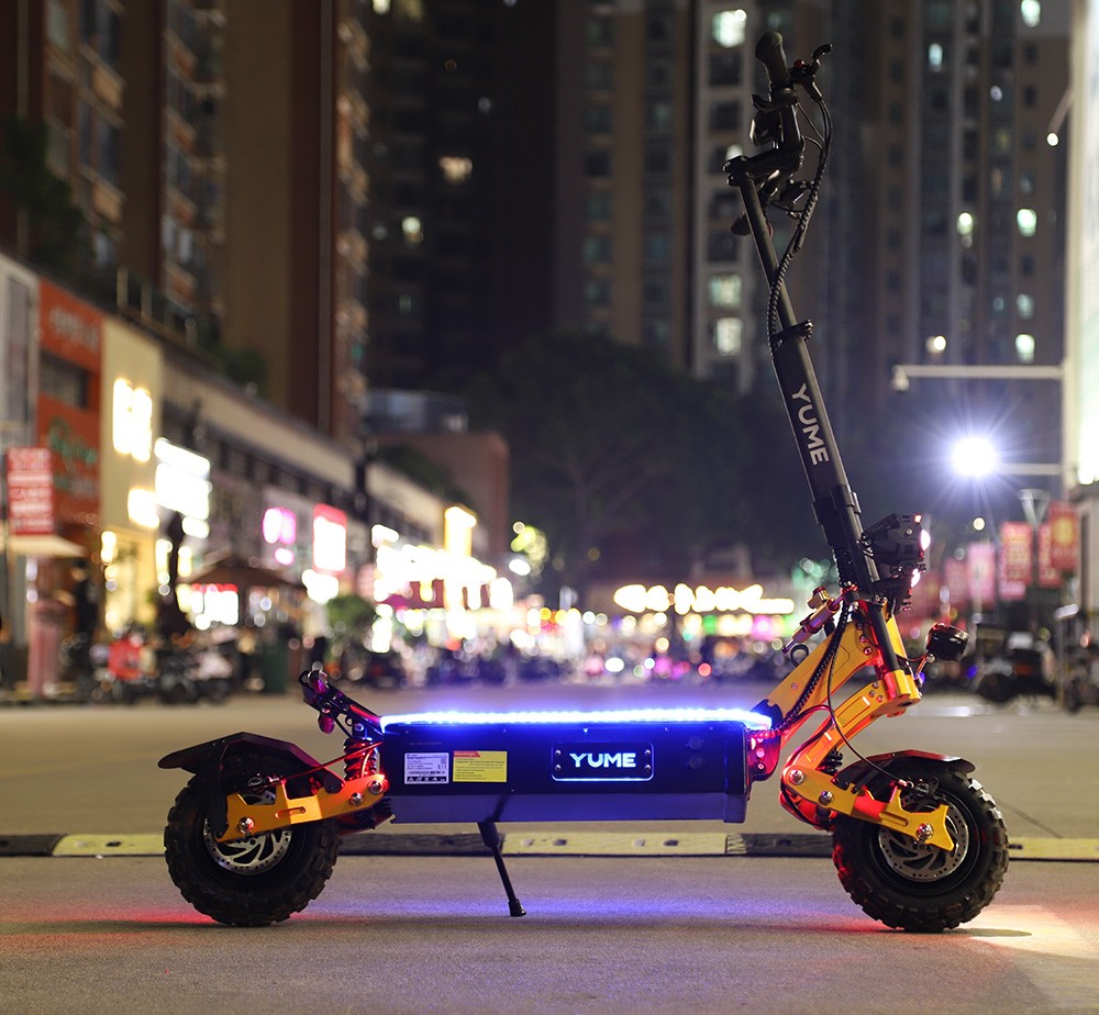 YUME X11  Electric Scooter  3000W*2 Motor  60V 27Ah Battery  11-inch Off-road Fat Tires  80km/h Max Speed  90km Max Range  EBS 