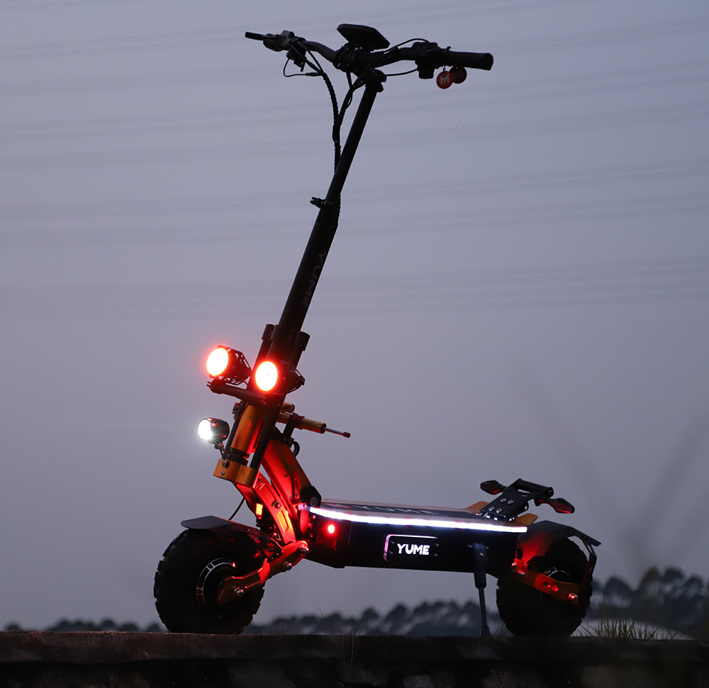 YUME X11  Electric Scooter  3000W*2 Motor  60V 27Ah Battery  11-inch Off-road Fat Tires  80km/h Max Speed  90km Max Range  EBS 